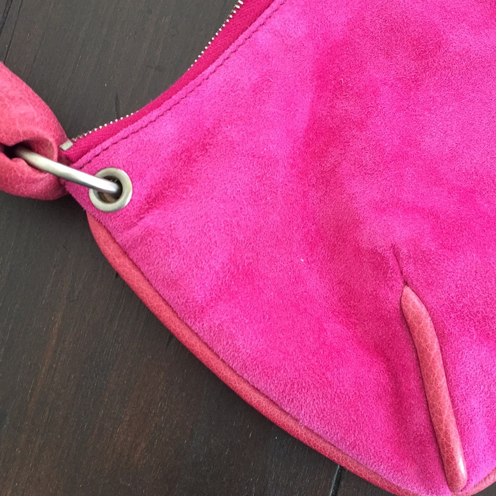 Bottega Veneta Hot Pink Suede Shoulder Bag - Picture 4 of 7